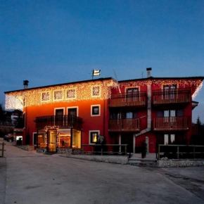  Hotel Garnì Astoria  Роккарасо